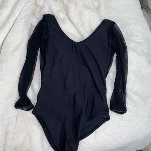 Black mesh long sleeve yumiko
